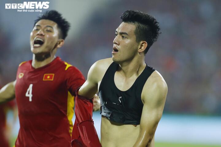 U23 Việt Nam nhận thưởng 1 tỷ đồng - 1