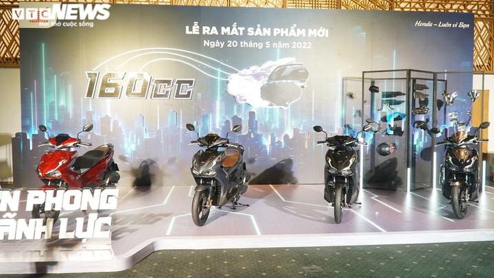 Ra mắt Air Blade động cơ 160cc tại Việt Nam, giá từ 55,99 triệu đồng - 1