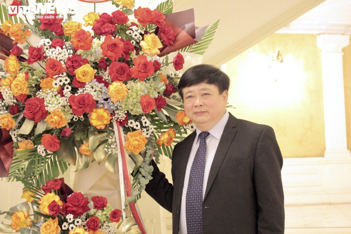 Công diễn 'Nợ nước non' - vở kịch xúc động về thời trẻ của Bác Hồ - 4