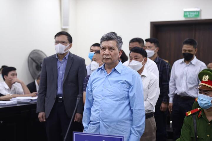 Cựu Chủ tịch VEAM bị đề nghị 15-16 năm tù - 1