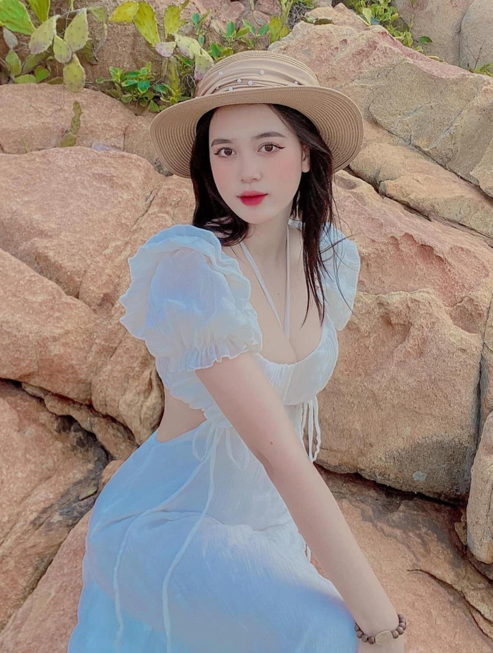 bạn gái cầu thủ u23 việt nam ảnh 10 Nhan sắc vợ, bạn gái các cầu thủ U23 Việt Nam - 10