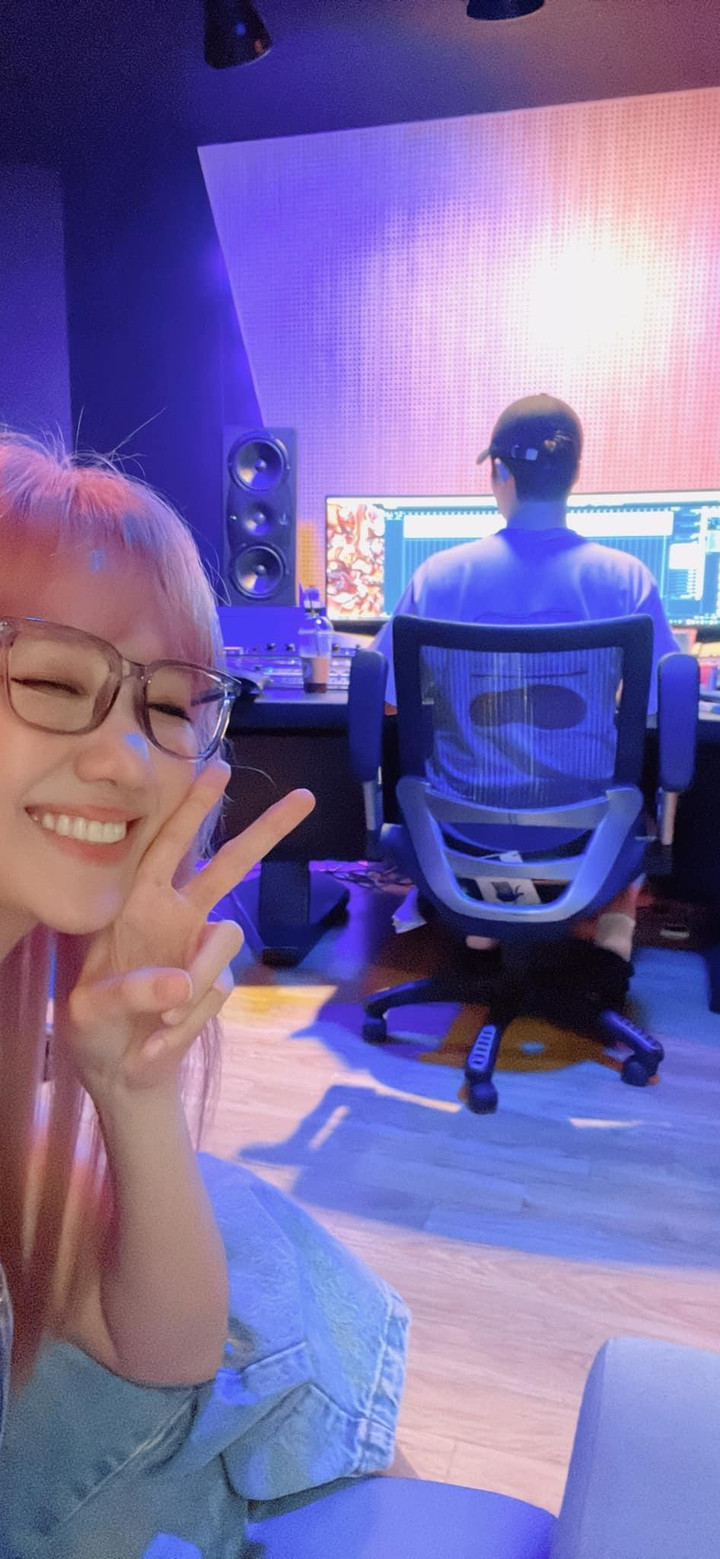 Sao Việt 24/5: Tuấn Hưng nhắn gửi ngọt ngào trong ngày sinh nhật bà xã - 6