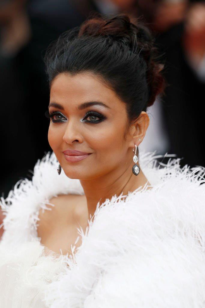 Mỹ nhân giữ ngôi 'Hoa hậu đẹp nhất mọi thời đại' sau 28 năm đăng quang - 5