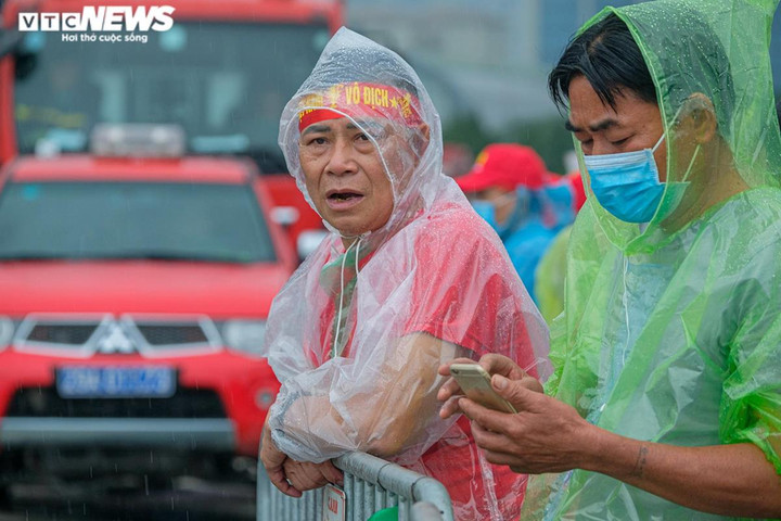 Thời tiết ngày 23/5: Miền Bắc mưa dông đến bao giờ? - 1