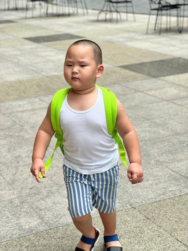 Tìm ra bản sao nhí cực yêu của HLV Park Hang Seo, hóa ra là quý tử nhà sao Việt - 14