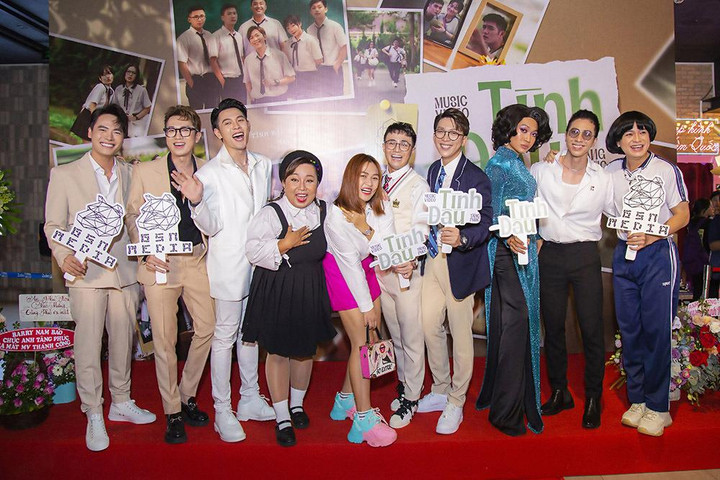 Tăng Phúc ra MV vào ngày đặc biệt, không buồn khi bị nói là 'ca sĩ một màu' - 2