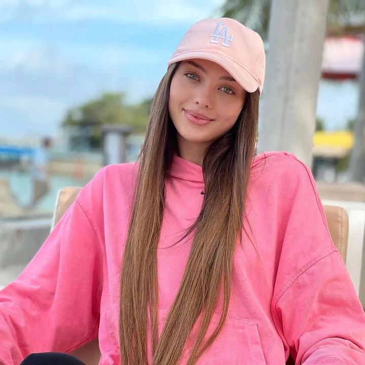 Vợ siêu mẫu của Bùi Tiến Dũng: Tốt nghiệp đại học danh giá, xem Việt Nam là nhà - 6