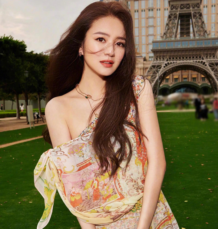 Nhà giàu Hong Kong là 'tục' thưởng biệt thự cho con dâu mỗi lần mang thai - 14