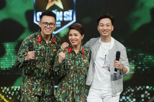 BTV Hoàng Linh ngậm ngùi chia tay chương trình ‘Chúng tôi là chiến sĩ’ - 3