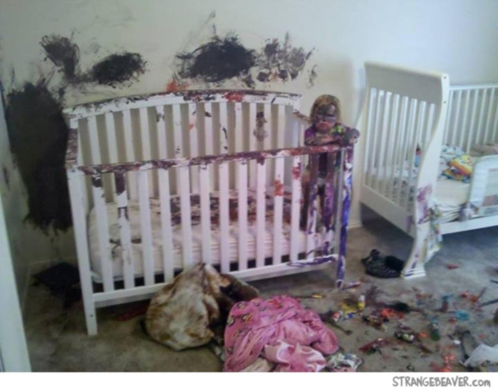 Hình ảnh cho thấy trông trẻ là việc 'rủi ro' nhất, lơ là 1 giây trả giá cực đắt - 7