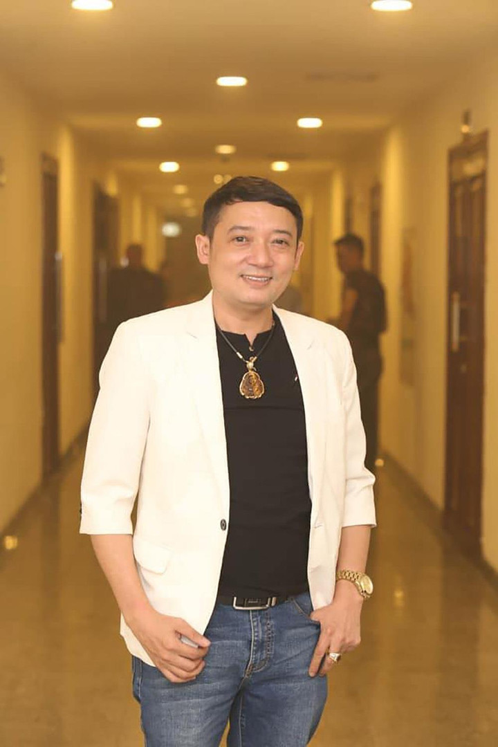 Bị 'vỗ mặt' trong đám cưới Mạc Văn Khoa, danh hài Chiến Thắng phản ứng thế nào? - 1