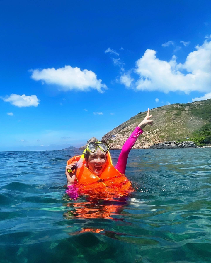 Sao Việt 26/5: Phương Thanh tựa đầu, ôm chặt bạn trai tin đồn - 2