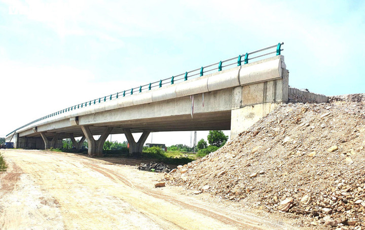 Dự án hơn 1.000 tỷ đồng chậm tiến độ: ‘Trảm’ nhà thầu không đủ năng lực - 1