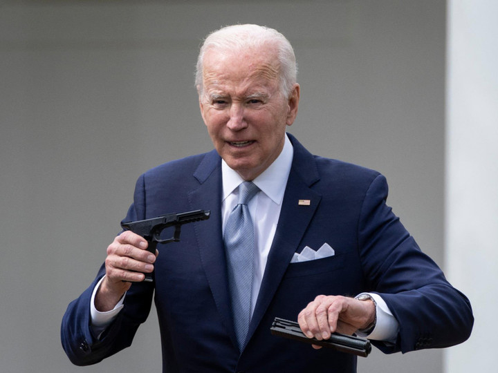 Sản xuất vũ khí cá nhân càng nhiều, bạo lực súng đạn ở Mỹ càng tăng - 3