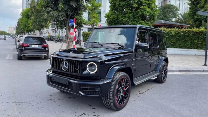 Hải quan đề xuất không cấp phép nhập khẩu xe biếu, tặng - 1