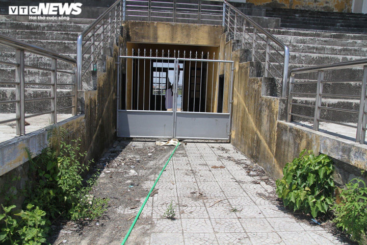 Ảnh: Những dự án cả thập kỷ bỏ hoang thành nơi chăn trâu, bò ở Huế và Quảng Trị - 12