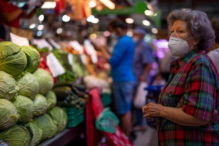 ‘Bóng ma’ lạm phát bao trùm châu Âu - 1