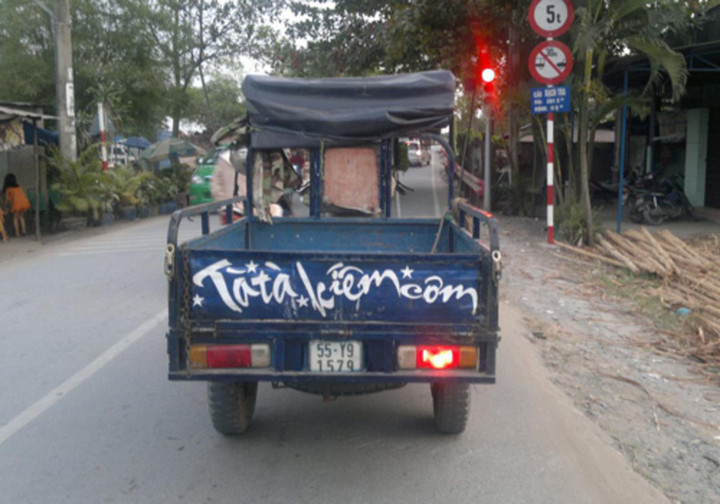 Loạt thông điệp quảng cáo được người đi đường chụp vội tạo tiếng cười cực mạnh - 9