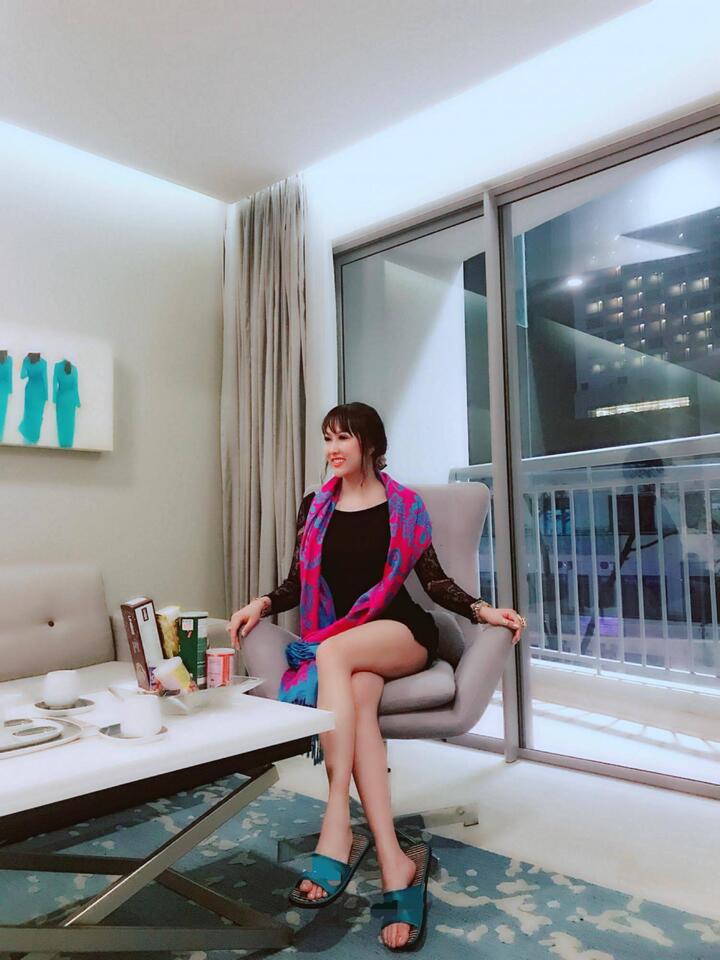Sao Việt 28/5: Phi Thanh Vân mua thêm nhà mới - 1
