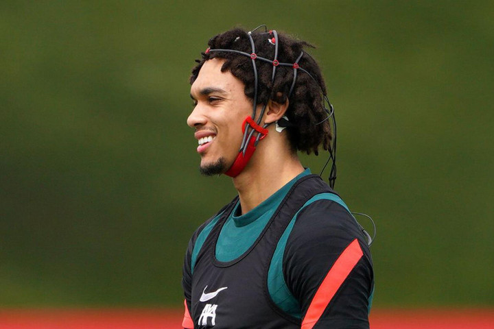 Hé mở công nghệ đọc sóng não Liverpool sử dụng trước chung kết Champions League - 1