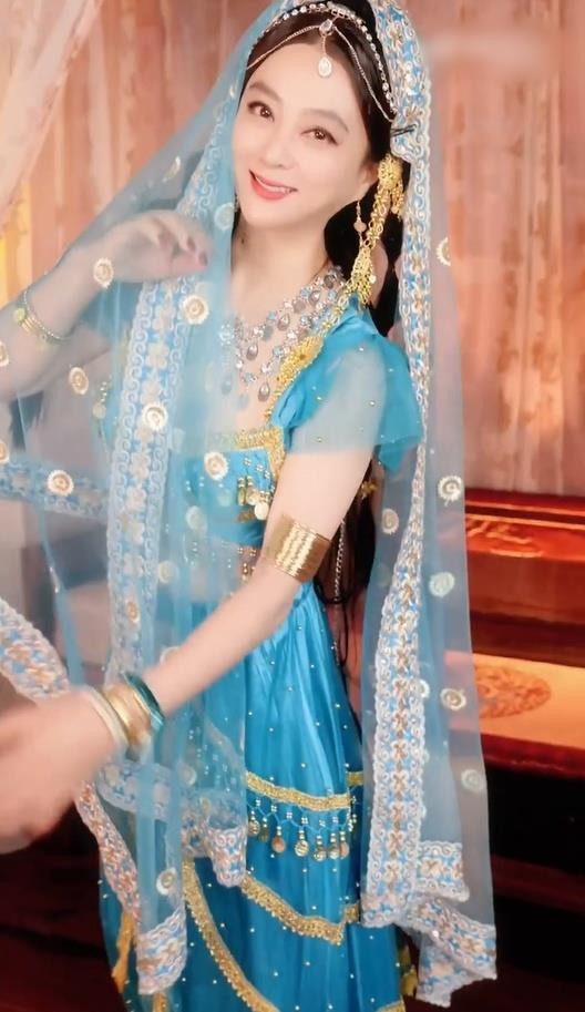 Nhan sắc tuổi 59 của công chúa Thiên Trúc 'Tây du ký' khiến dân mạng ngỡ ngàng - 2