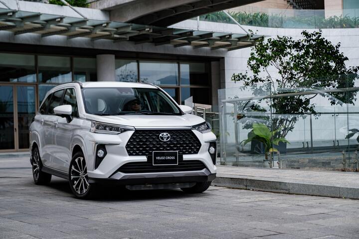 Những mẫu xe 7 chỗ bình dân tiết kiệm tiền xăng khi đi 100 km - 4