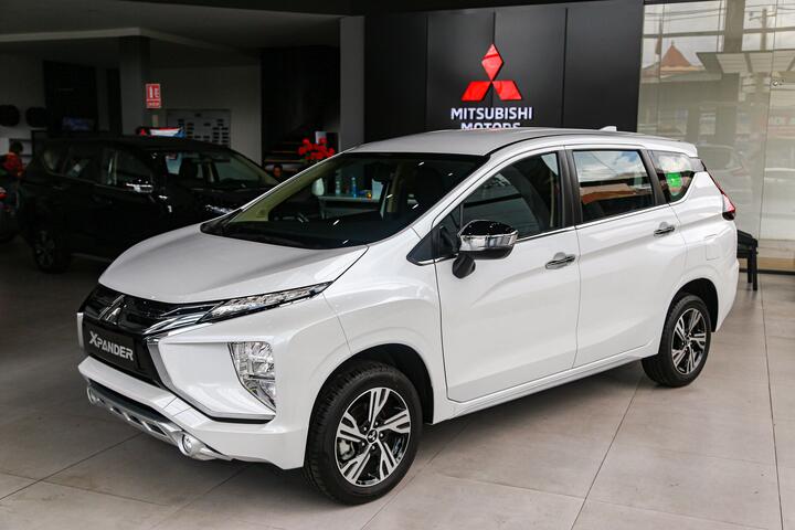 Những mẫu xe 7 chỗ bình dân tiết kiệm tiền xăng khi đi 100 km - 6