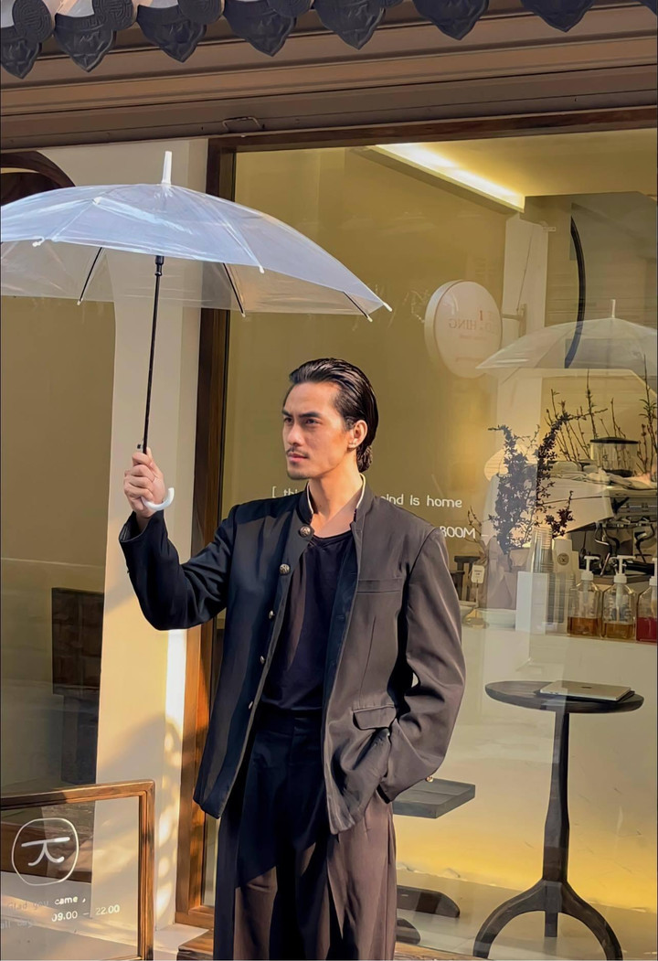 Bạn trai tin đồn kém 20 tuổi hát hay, đẹp như tài tử của Phương Thanh - 6