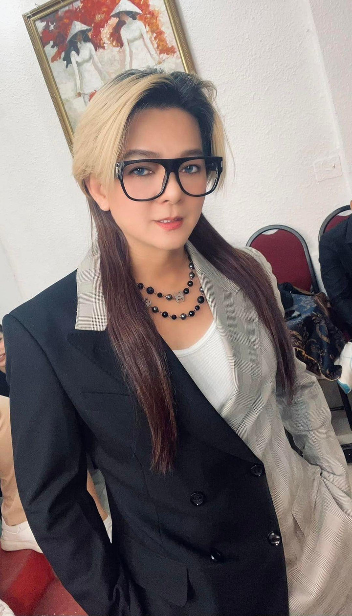 Sao Việt 30/5: MC Minh Hà khoe ảnh gợi cảm, trả lời việc 'rời bỏ VTV' - 4