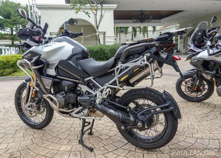 Ngắm mẫu mô tô hàng hiếm của Triumph - 3