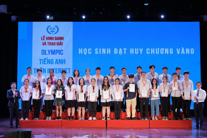 Lễ Vinh danh và Trao giải Olympic tiếng Anh trên Internet năm học 2021 - 2022 - 5