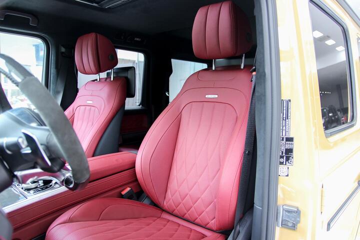 Cận cảnh Mercedes-AMG G63 màu vàng cát hiếm gặp - 9