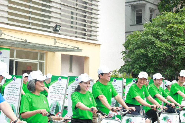 Thanh niên Việt Nam nói không với thuốc lá và thuốc lá điện tử - 1