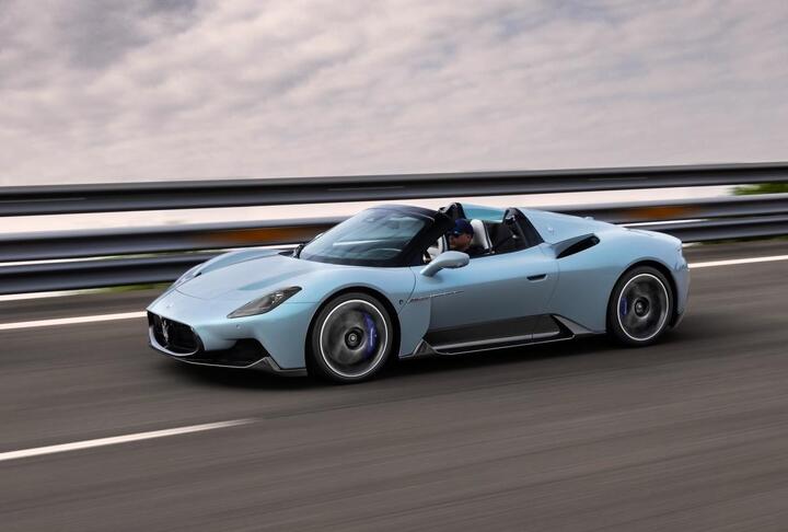 Siêu xe mui trần Maserati MC20 Cielo ra mắt - 5