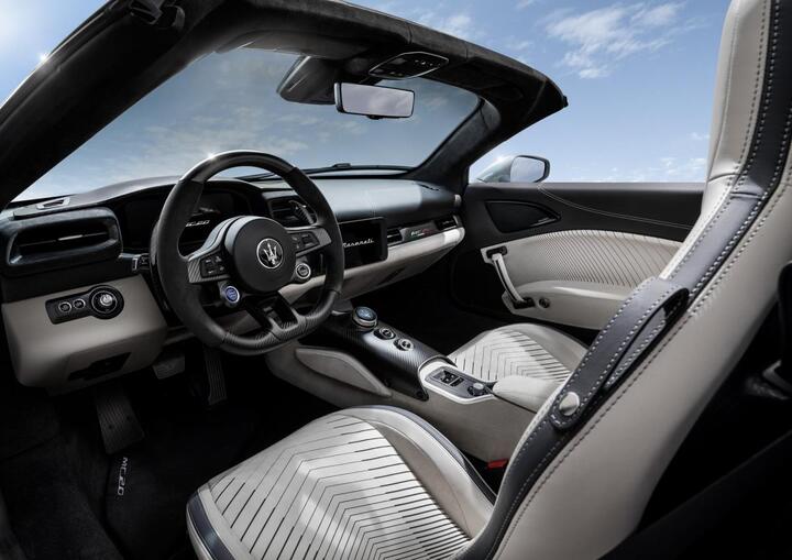 Siêu xe mui trần Maserati MC20 Cielo ra mắt - 8