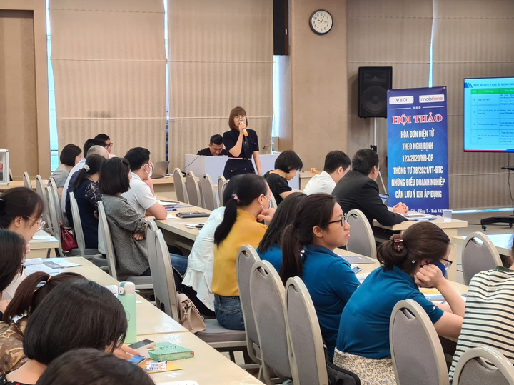 VCCI phối hợp cùng MobiFone tổ chức hội thảo về hóa đơn điện tử - 4