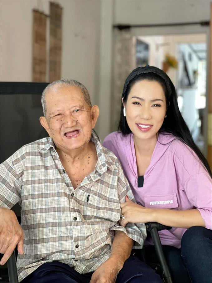 Tuổi U80 'uống thuốc thay cơm' của nghệ sĩ Mạc Can - 8