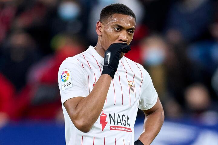 Anthony Martial: 'Cậu bé vàng' không chốn dung thân - 3