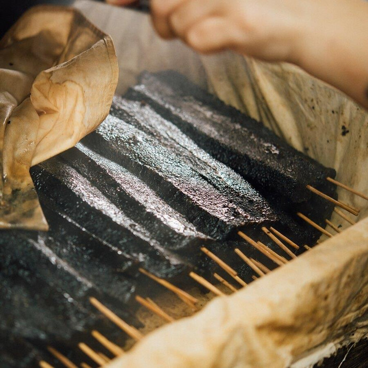 Tưởng que kem nhưng thực chất đây lại là món bánh... tiết lợn độc đáo của xứ Đài - 4