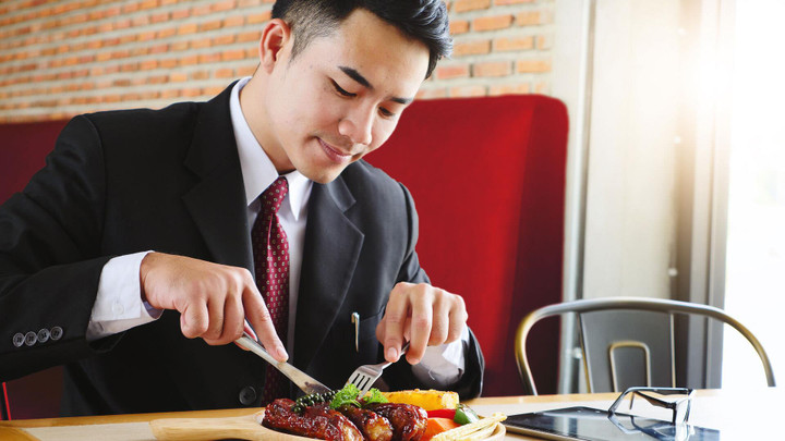 Áp dụng độ ăn Keto giúp giảm cân nhanh nhưng phải đối mặt với 6 rủi ro sức khỏe - 2