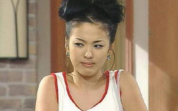 Dân mạng 'sốt xình xịch' xem lại ảnh bikini của Song Hye Kyo hồi 17 tuổi - 6