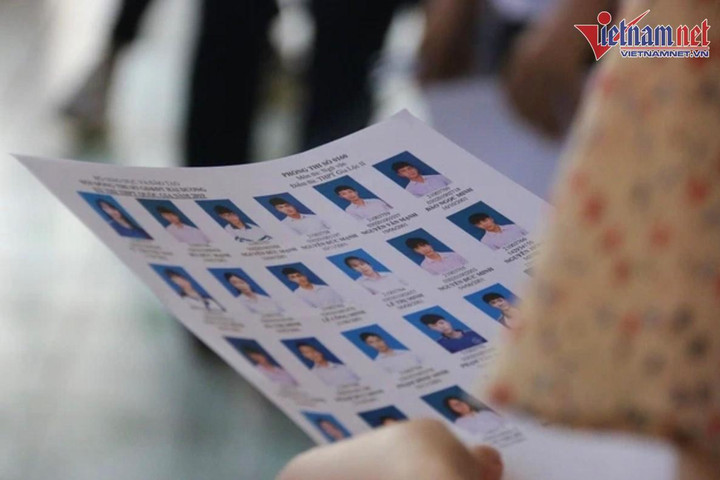 Cụ ông 82 tuổi ở Hà Nội đăng ký dự thi tốt nghiệp THPT 2022 - 1