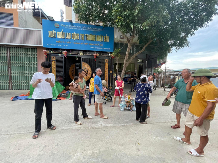 Nhân chứng kể thời khắc khống chế tên sát nhân Triệu Quân Sự - 3