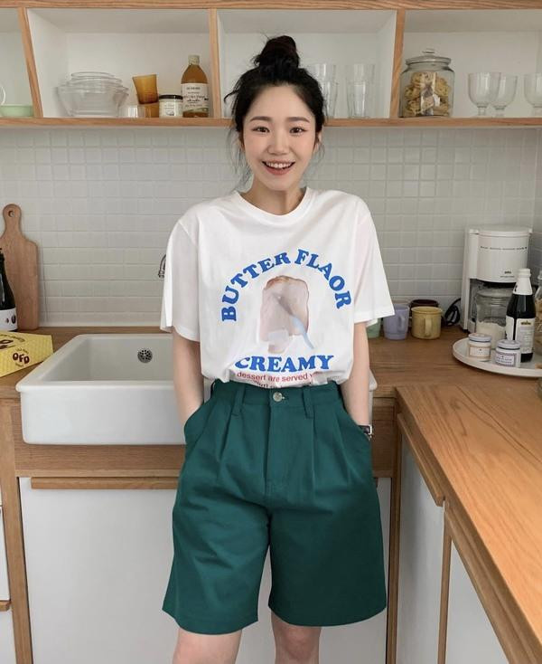 Cách phối đồ với áo phông đẹp, 'hack tuổi' hiệu quả