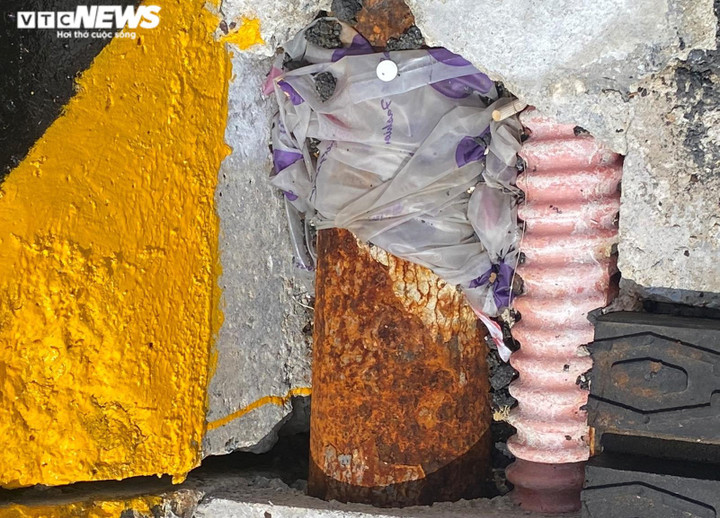 Cận cảnh cảng biển 250 tỷ đồng ở đảo Lý Sơn chưa vận hành đã có dấu hiệu hư hỏng - 6