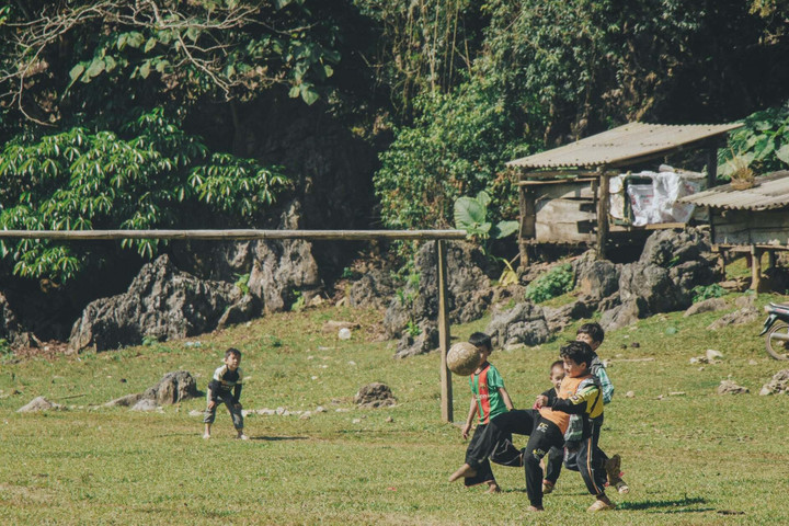 Hưởng bình yên, quên muộn phiền ở ‘làng nguyên thủy’ không sóng điện thoại, wifi - 9