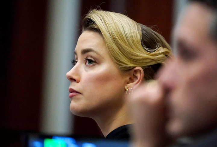 Thua Johnny Depp trong vụ kiện lịch sử, Amber Heard không đủ tiền để bồi thường? - 3