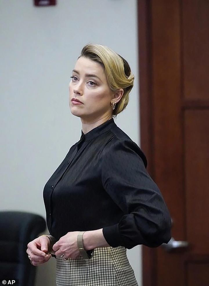 Thua Johnny Depp trong vụ kiện lịch sử, Amber Heard không đủ tiền để bồi thường? - 4