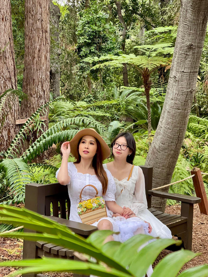 Dàn diễn viên 'Hương phù sa' sau 17 năm: Người thành đại gia, người xa cõi tạm - 16