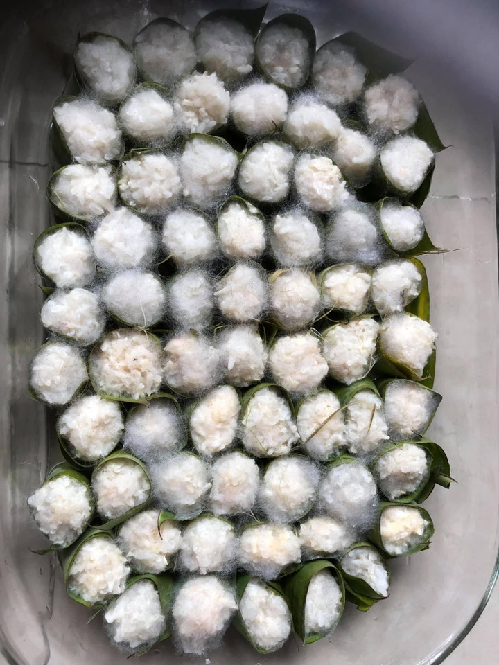 Tập tành làm cơm rượu đón Tết Đoan Ngọ vô tình tạo ra ‘mẫu vật phòng thí nghiệm' - 2